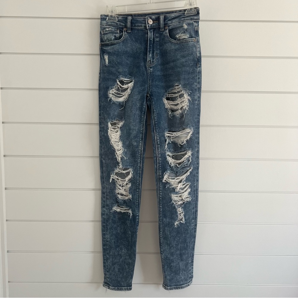 American Eagle Mom Jeans